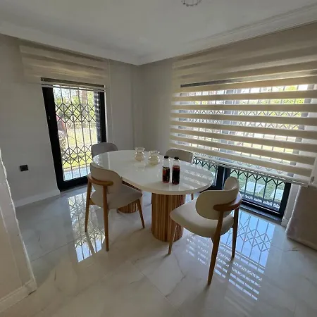 Pearl Mansion-cunda Island , Large Garden With Sea Views *