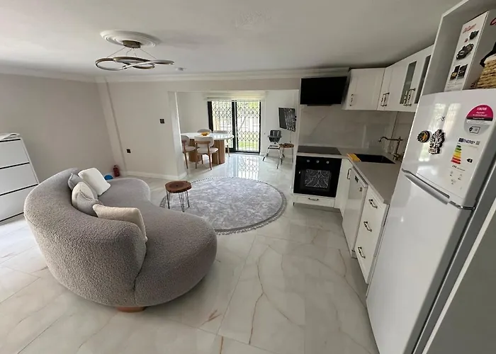 别墅 Pearl Mansion-cunda Island , Large Garden With Sea Views Ayvalı